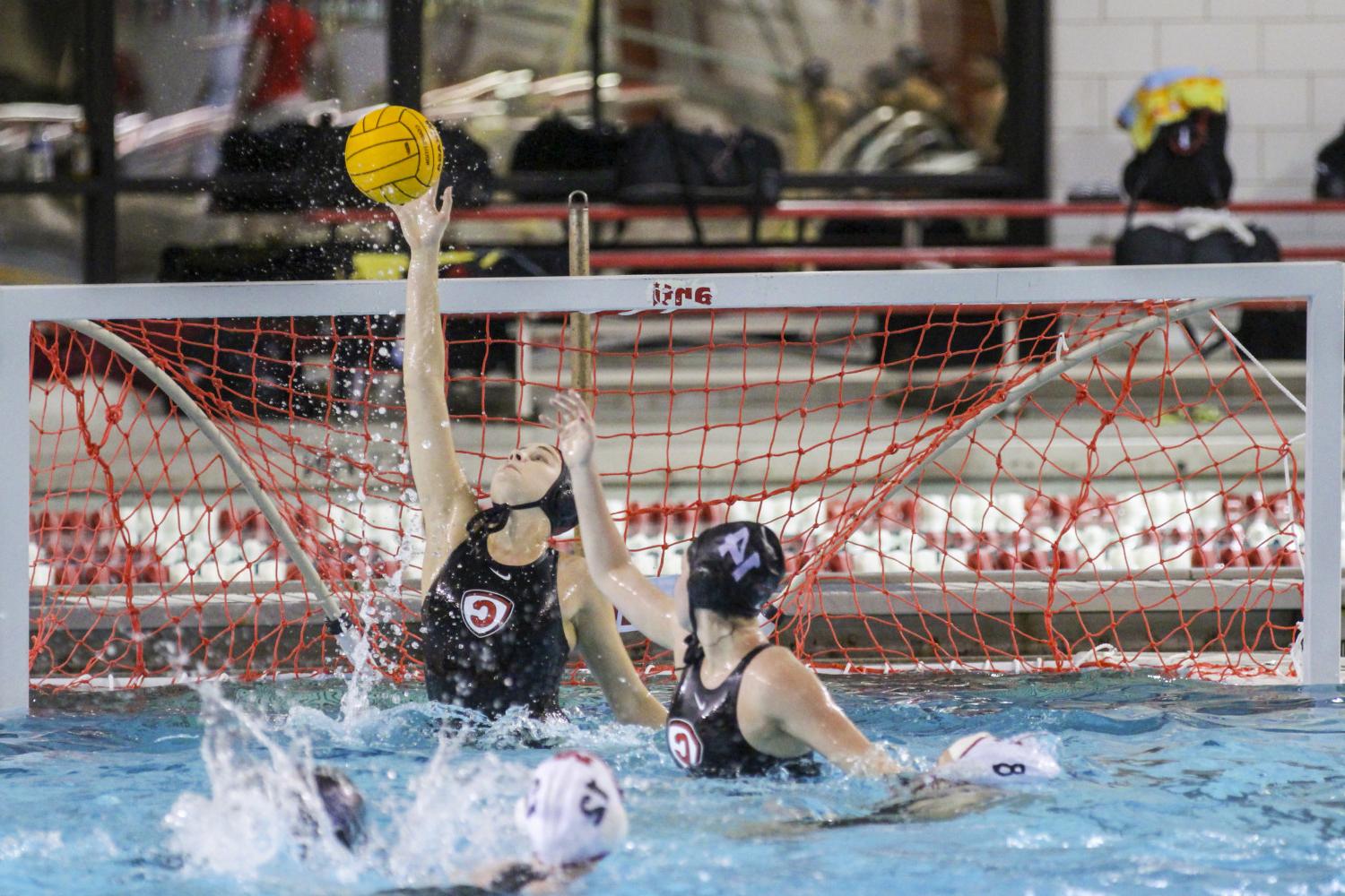 <a href='http://mrt2k.skielite.net'>博彩网址大全</a> student athletes compete in a water polo tournament on campus.